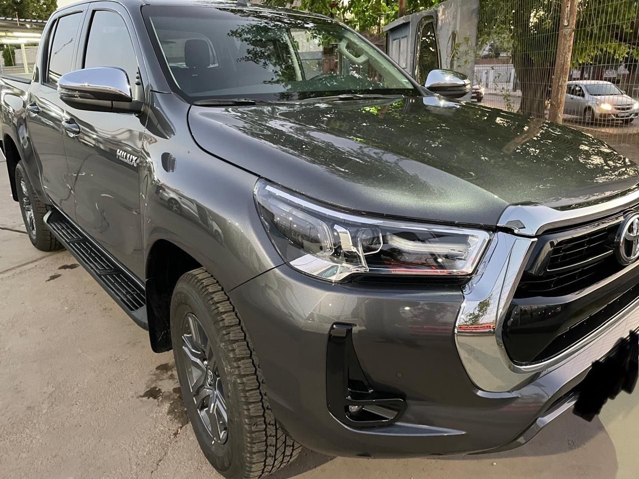 Toyota Hilux Usada en Mendoza, deRuedas