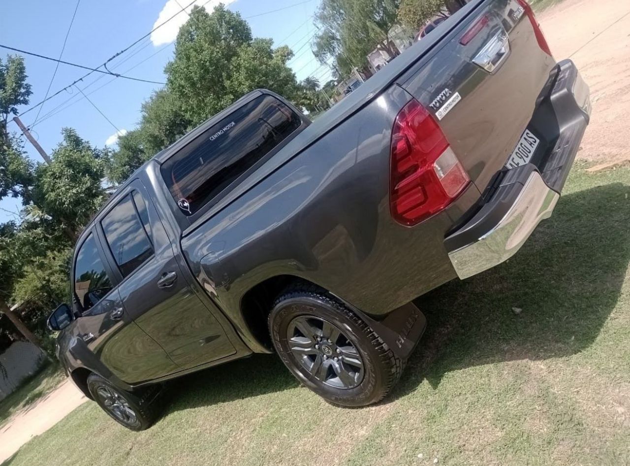 Toyota Hilux Usada Financiado en Córdoba, deRuedas