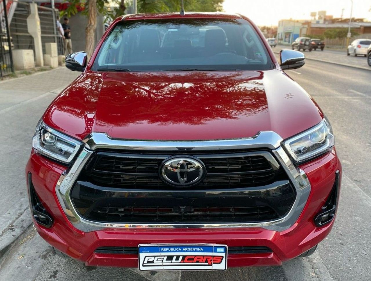 Toyota Hilux Usada Financiado en San Juan, deRuedas