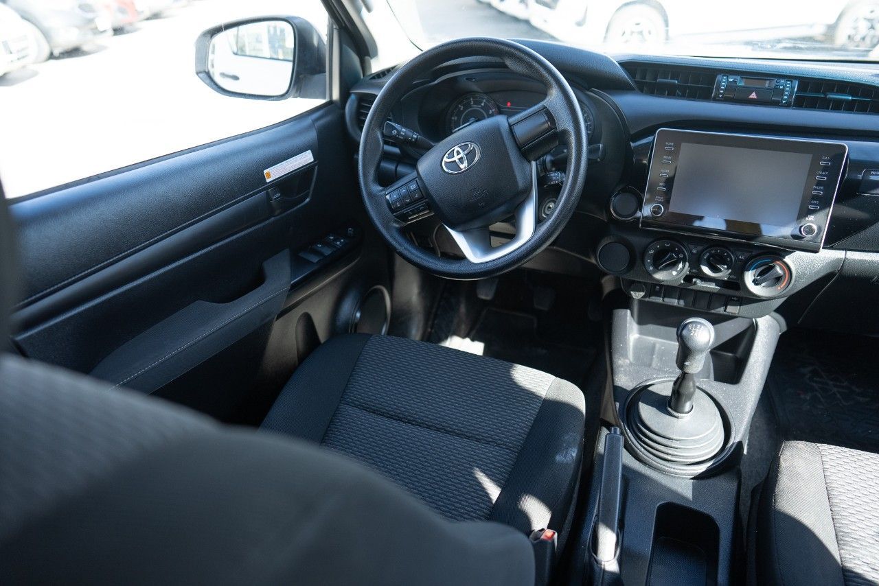 Toyota Hilux Usada en San Luis, deRuedas