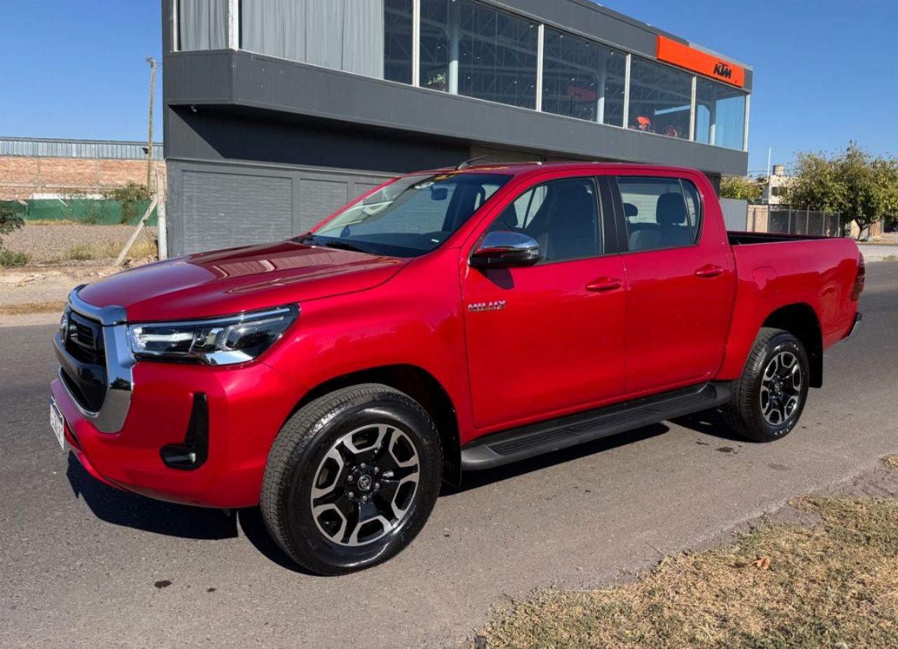 Toyota Hilux Usada Financiado en San Juan, deRuedas