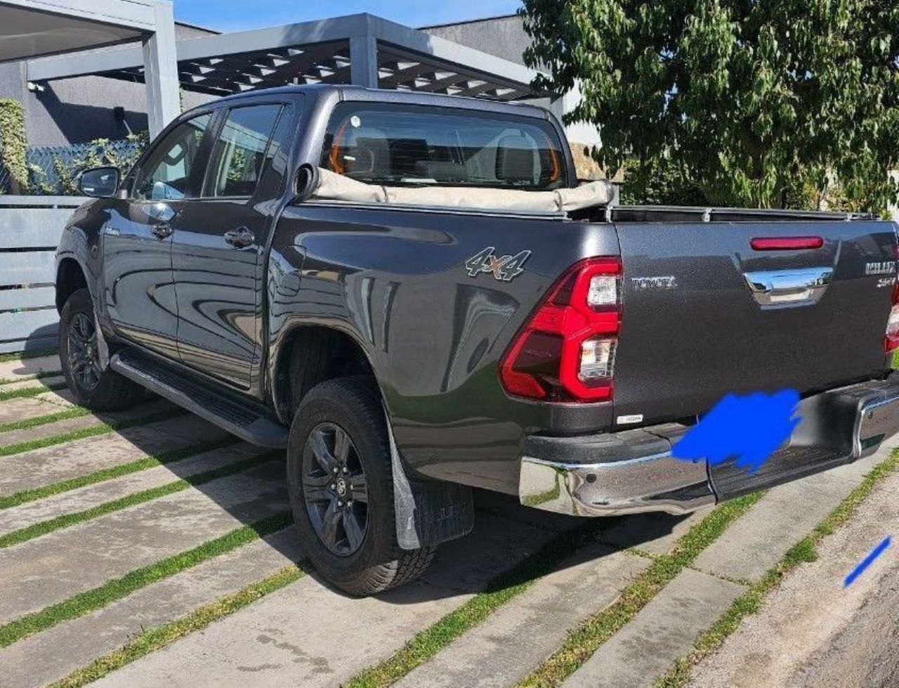 Toyota Hilux Usada en Mendoza, deRuedas