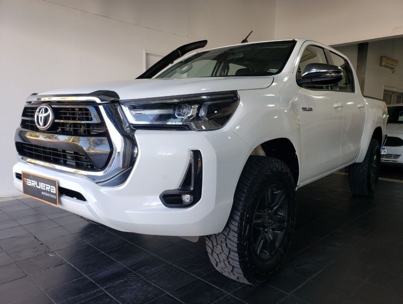 Toyota Hilux Usada Financiado en Mendoza, deRuedas