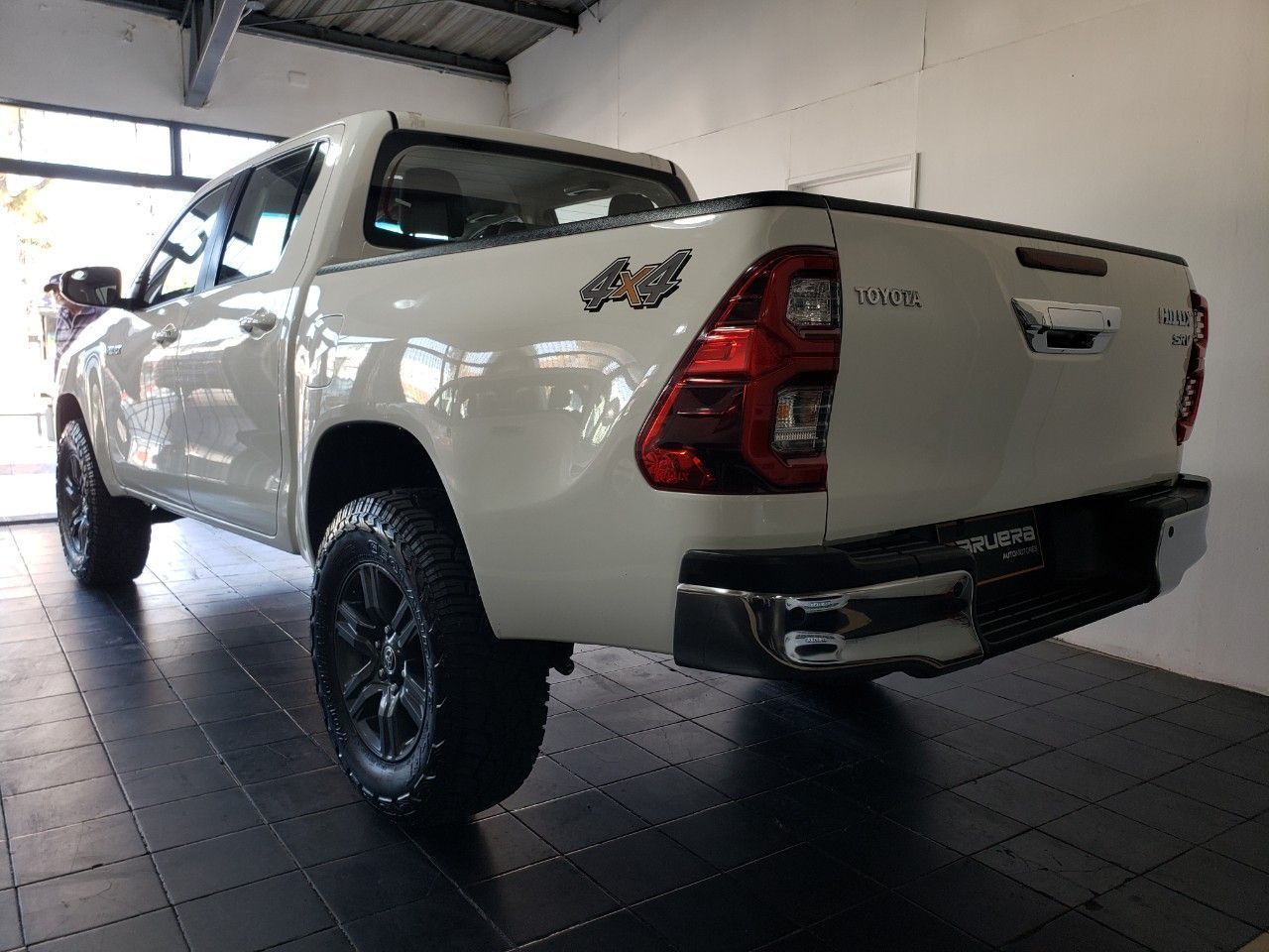 Toyota Hilux Usada Financiado en Mendoza, deRuedas