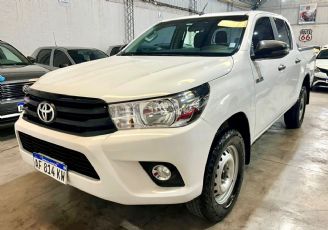 Toyota Hilux Usada en Mendoza Financiado