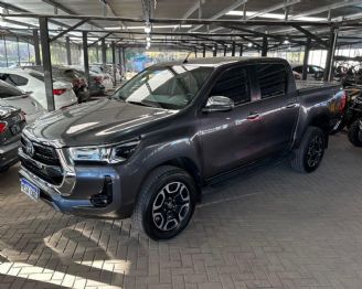 Toyota Hilux Usada en Córdoba Financiado