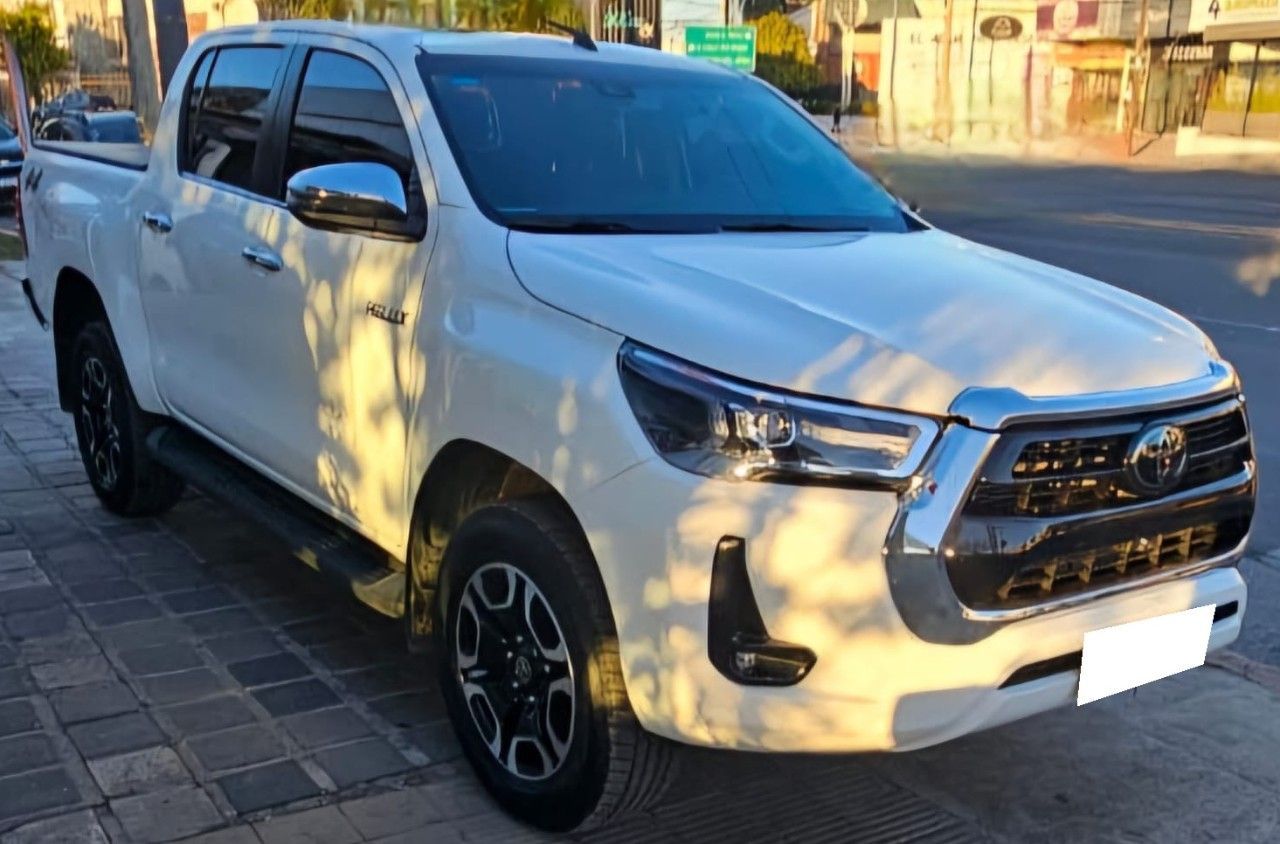 Toyota Hilux Usada Financiado en Córdoba, deRuedas