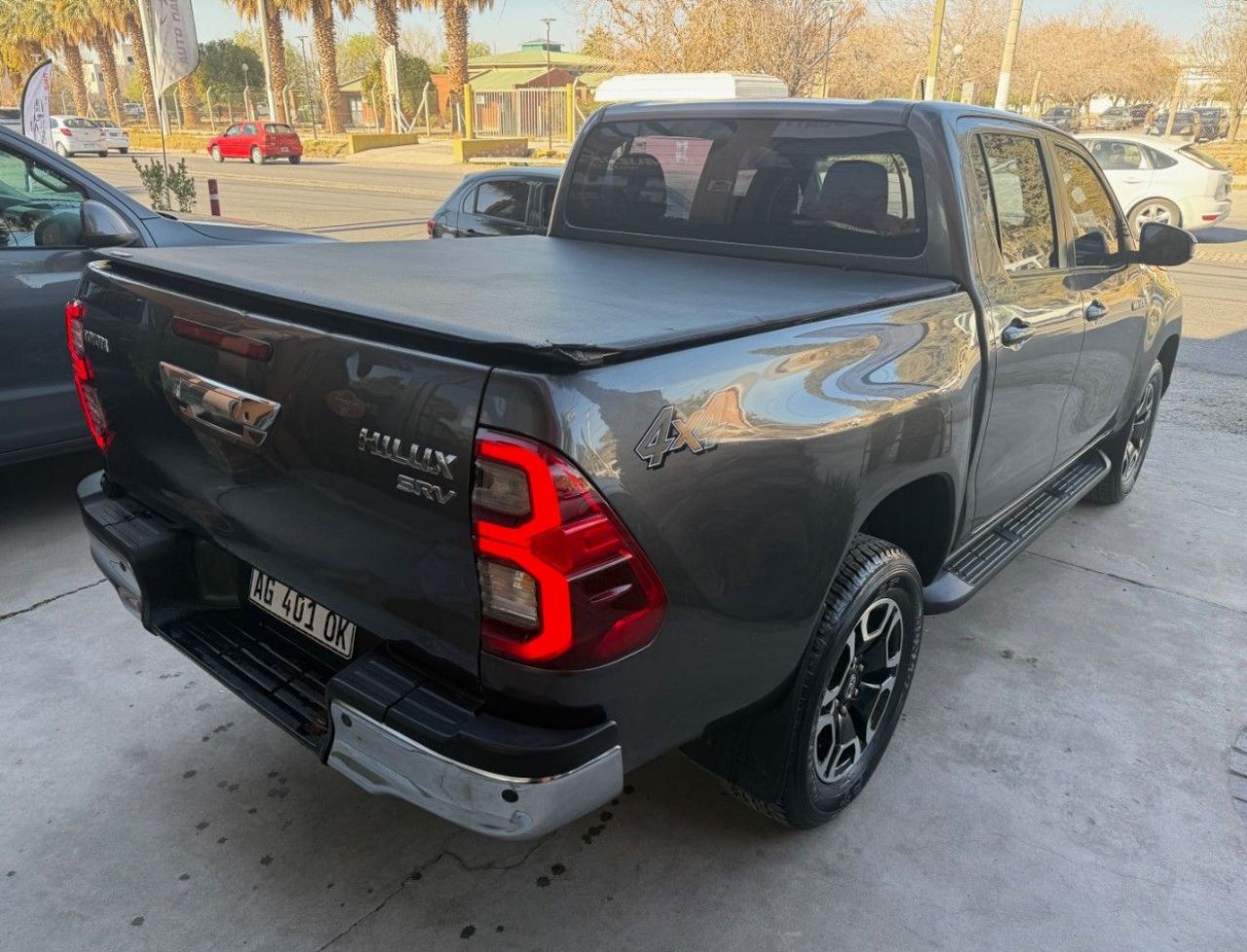 Toyota Hilux Usada en San Juan, deRuedas