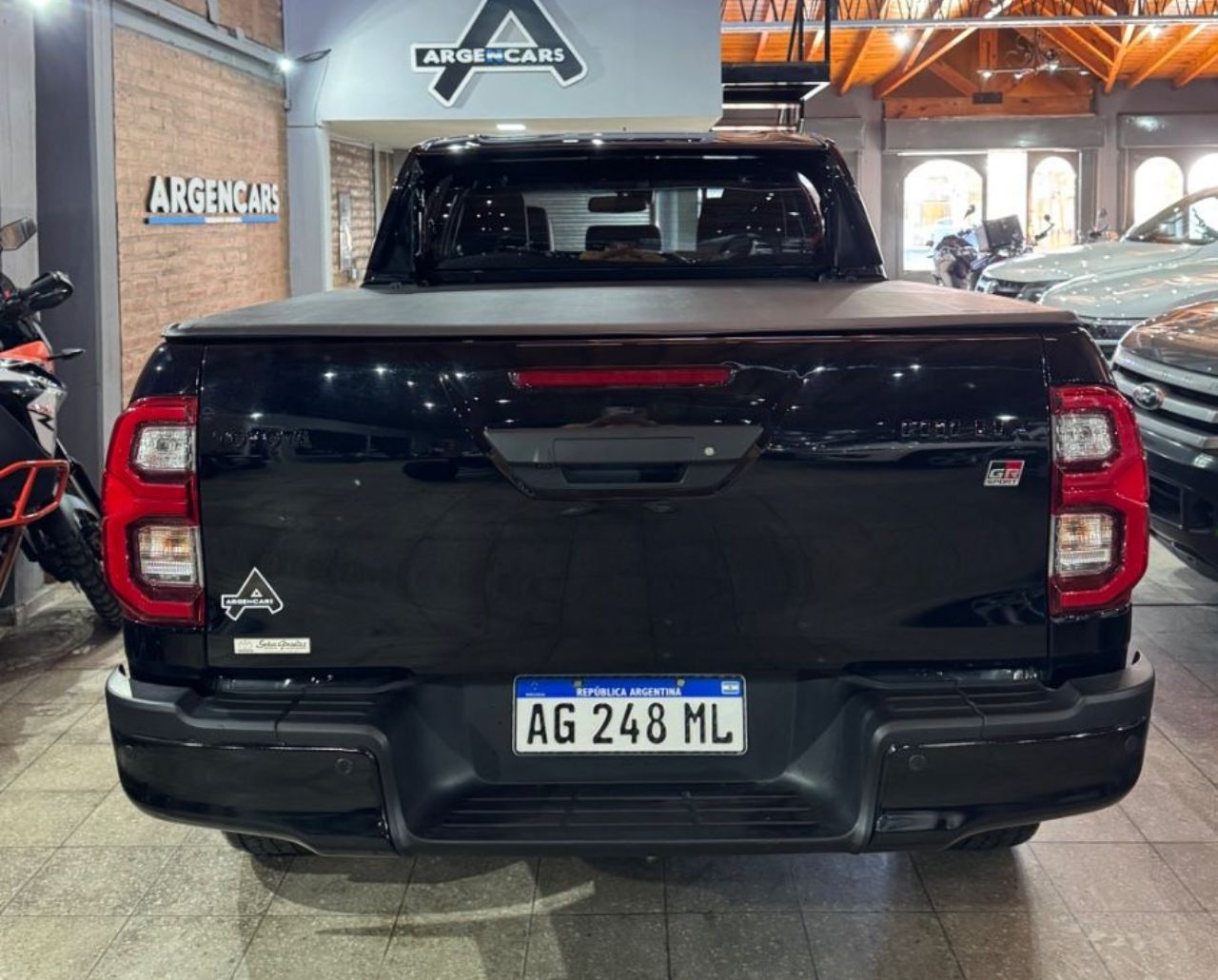 Toyota Hilux Usada Financiado en San Juan, deRuedas