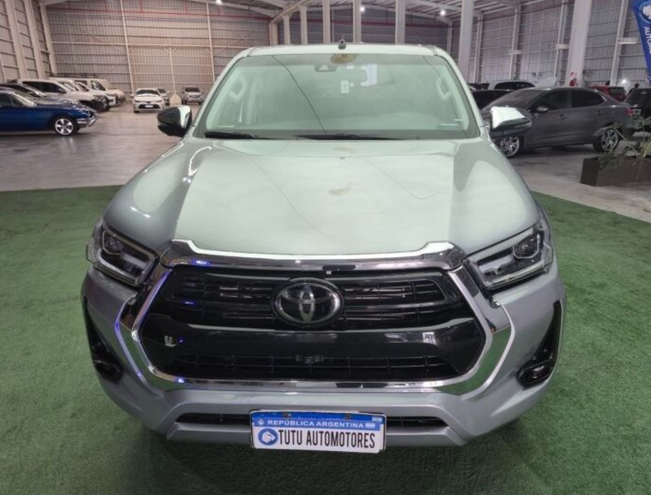 Toyota Hilux Usada Financiado en Córdoba, deRuedas