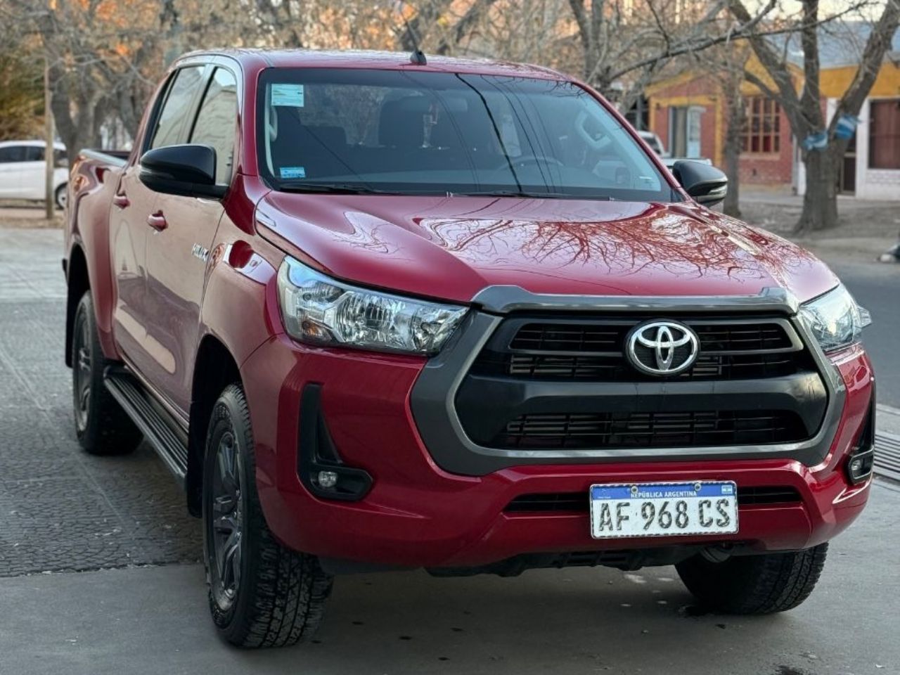 Toyota Hilux Usada Financiado en Mendoza, deRuedas