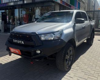 Toyota Hilux Usada en Córdoba Financiado