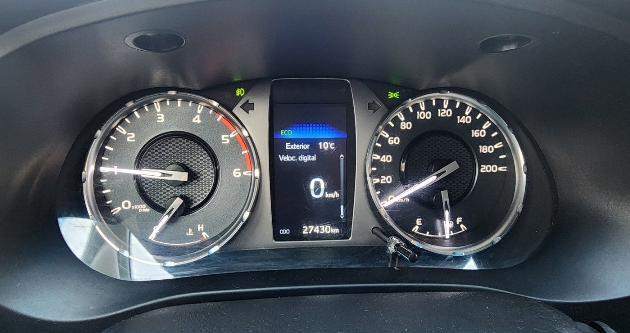 Toyota Hilux Usada en Mendoza, deRuedas