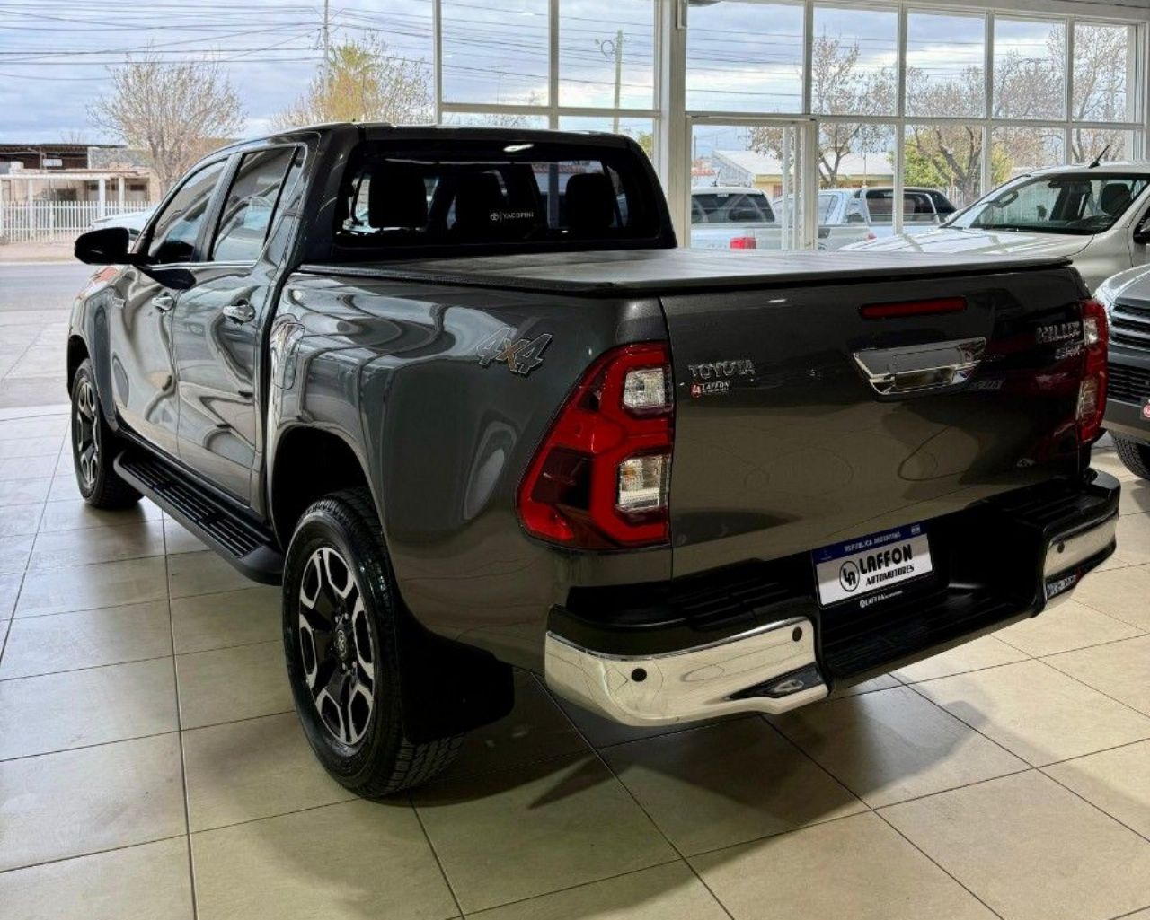 Toyota Hilux Usada Financiado en Mendoza, deRuedas