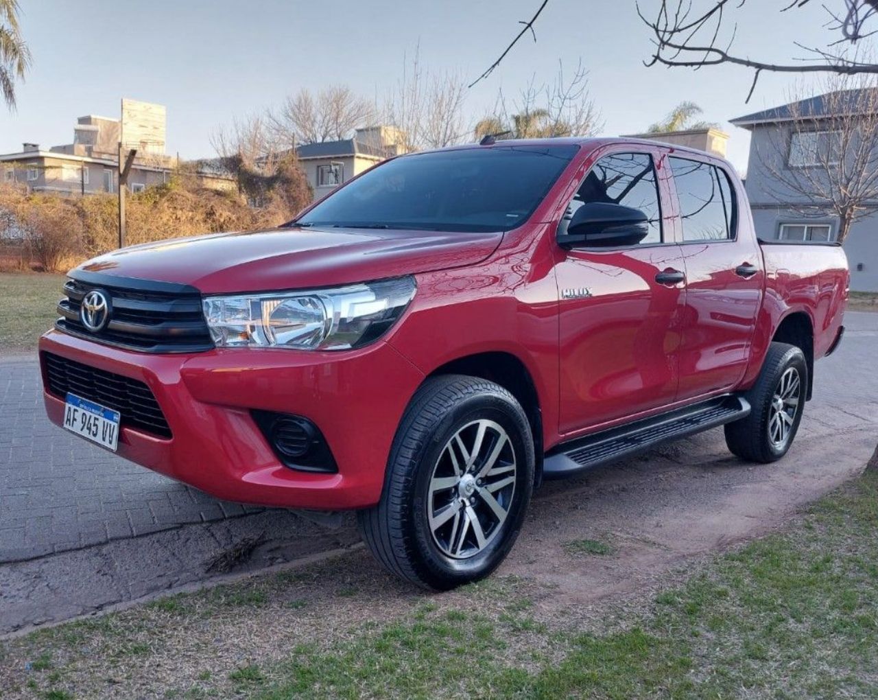 Toyota Hilux Usada en Córdoba, deRuedas
