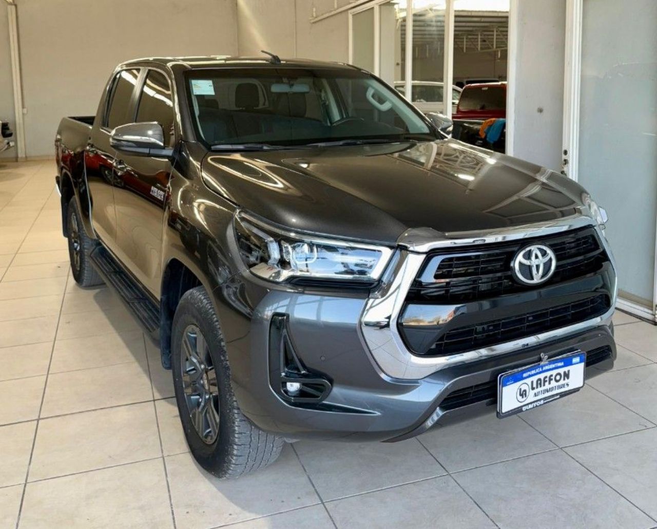 Toyota Hilux Usada Financiado en Mendoza, deRuedas