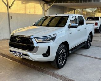 Toyota Hilux Usada en Mendoza Financiado