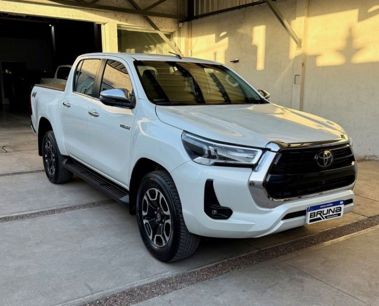 Toyota Hilux Usada Financiado en Mendoza, deRuedas