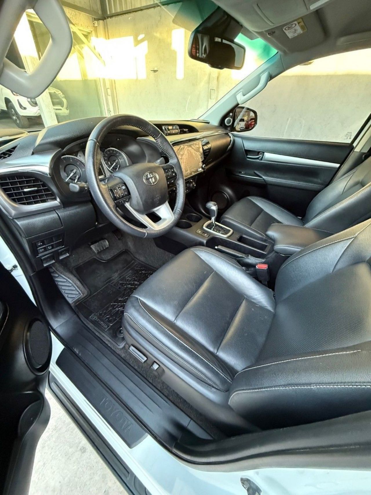 Toyota Hilux Usada Financiado en Mendoza, deRuedas