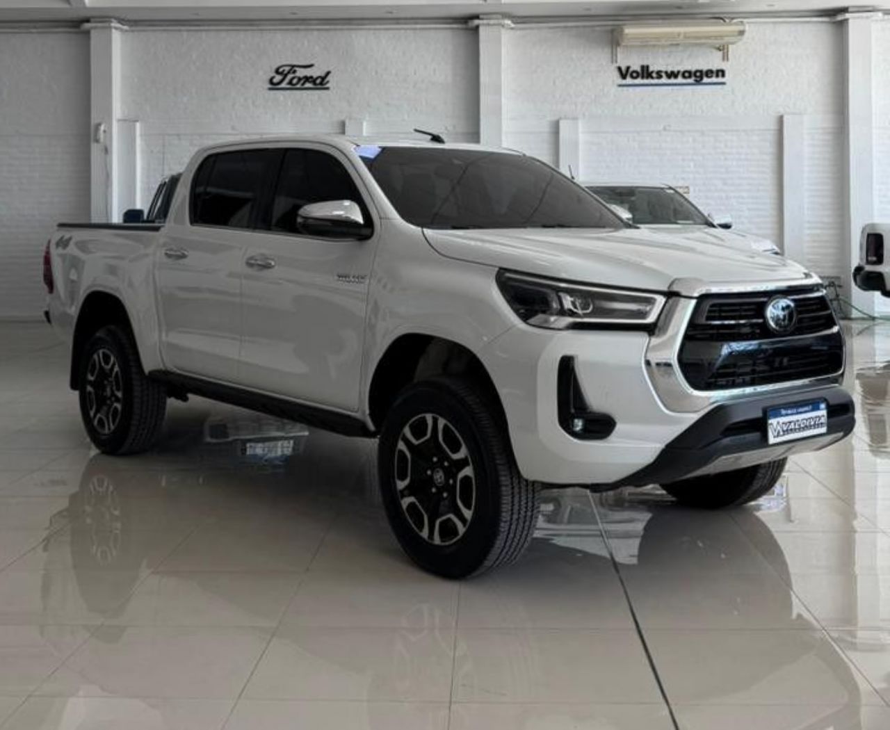 Toyota Hilux Usada Financiado en San Juan, deRuedas
