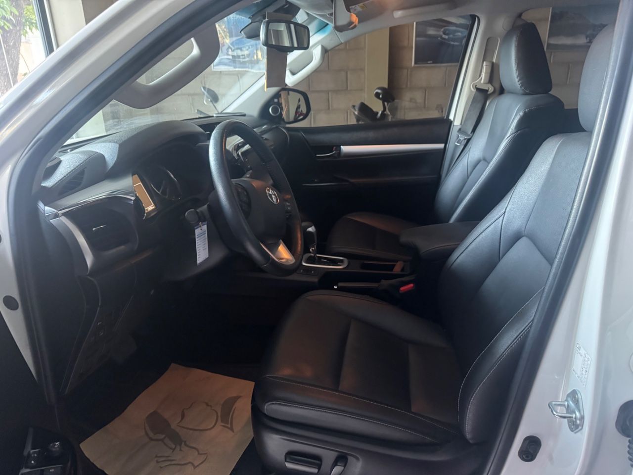 Toyota Hilux Usada Financiado en Mendoza, deRuedas