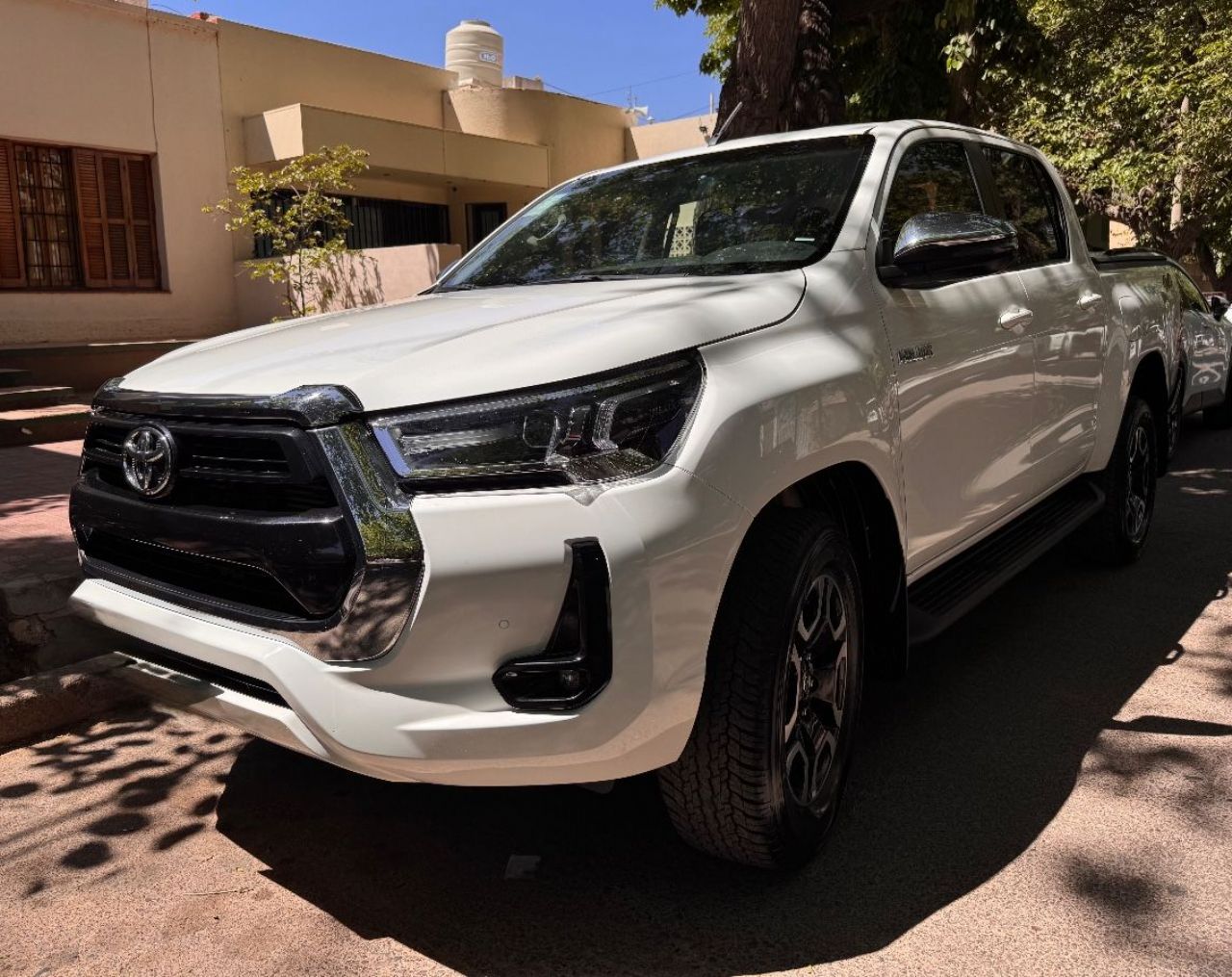 Toyota Hilux Usada Financiado en Mendoza, deRuedas