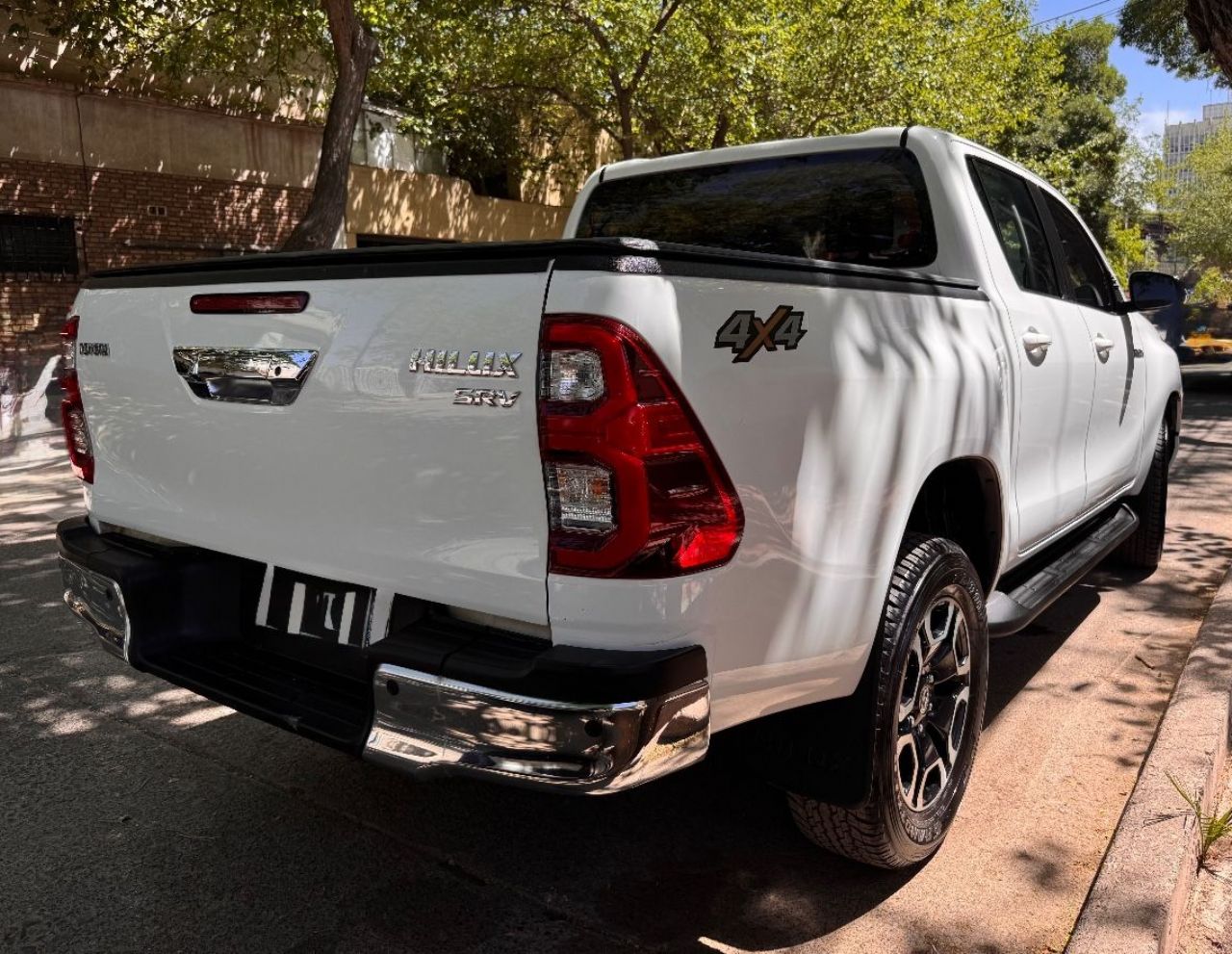 Toyota Hilux Usada Financiado en Mendoza, deRuedas