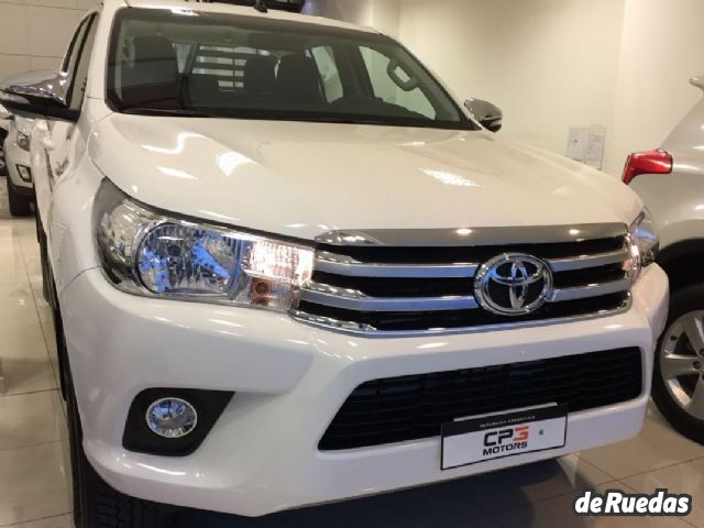 Toyota Hilux Nueva en Mendoza, deRuedas