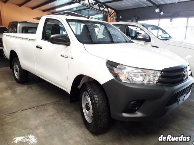 Toyota Hilux Nueva en Mendoza, deRuedas