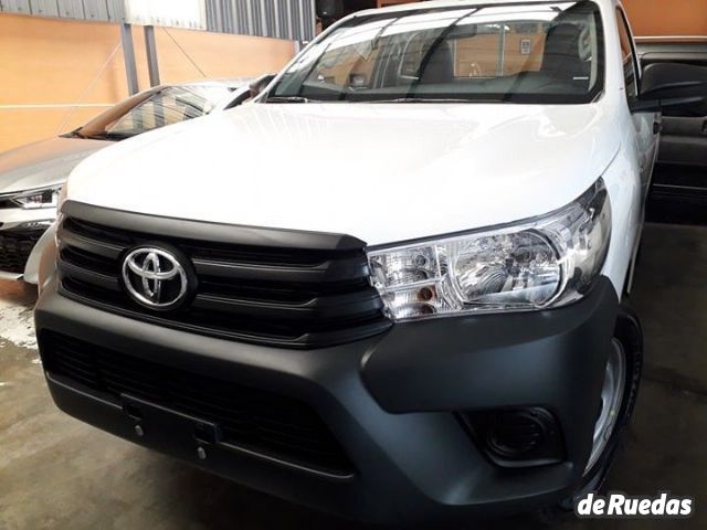 Toyota Hilux Nueva en Mendoza, deRuedas