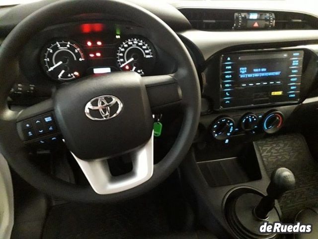 Toyota Hilux Nueva en Mendoza, deRuedas