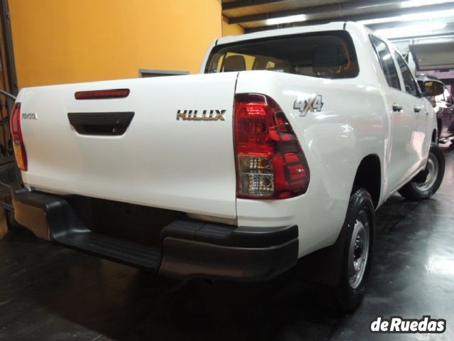 Toyota Hilux Nueva en Mendoza, deRuedas