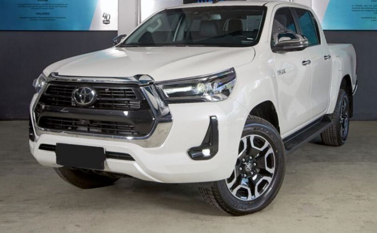 Toyota Hilux Nueva en Mendoza, deRuedas