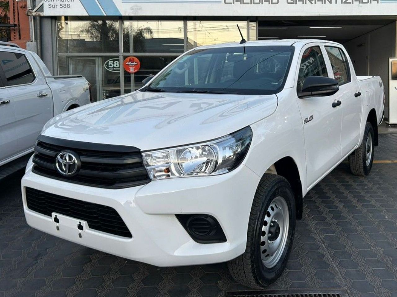 Toyota Hilux Nueva Financiado en Mendoza, deRuedas