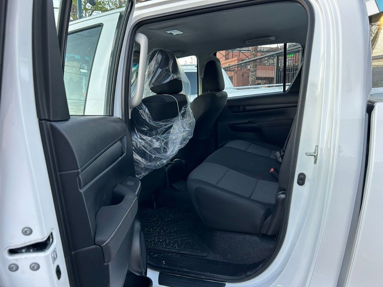 Toyota Hilux Nueva Financiado en Mendoza, deRuedas
