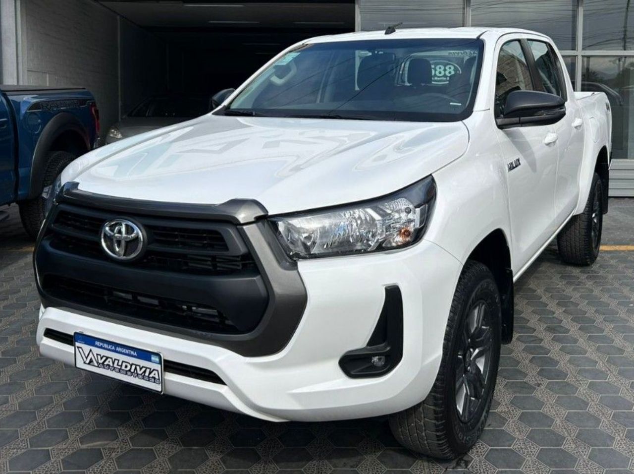 Toyota Hilux Nueva Financiado en Mendoza, deRuedas