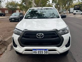 Toyota Hilux Usada en Mendoza Financiado