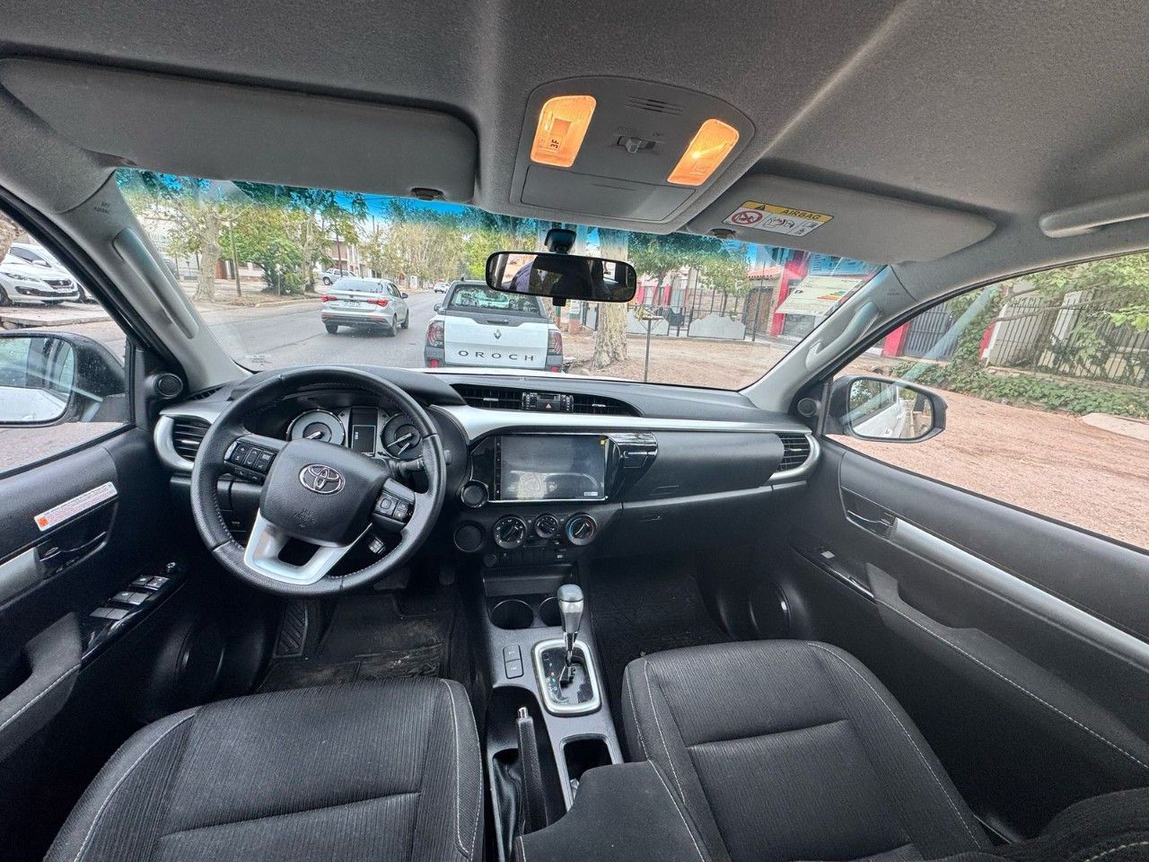 Toyota Hilux Usada Financiado en Mendoza, deRuedas