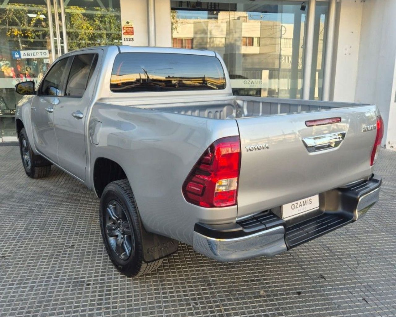 Toyota Hilux Usada Financiado en Mendoza, deRuedas