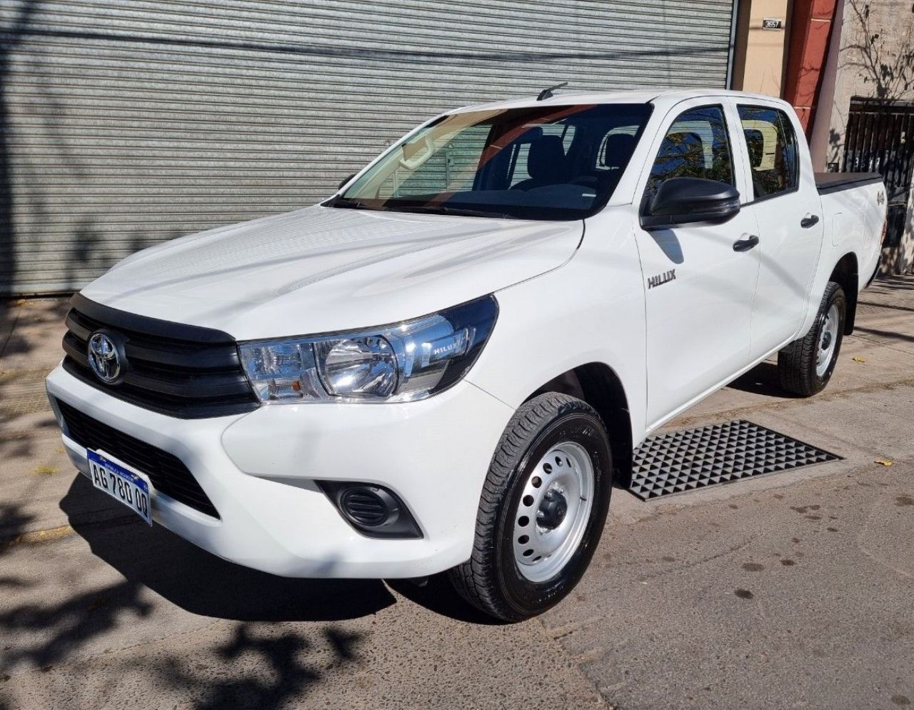 Toyota Hilux Usada Financiado en Mendoza, deRuedas
