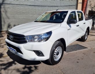 Toyota Hilux Usada en Mendoza Financiado