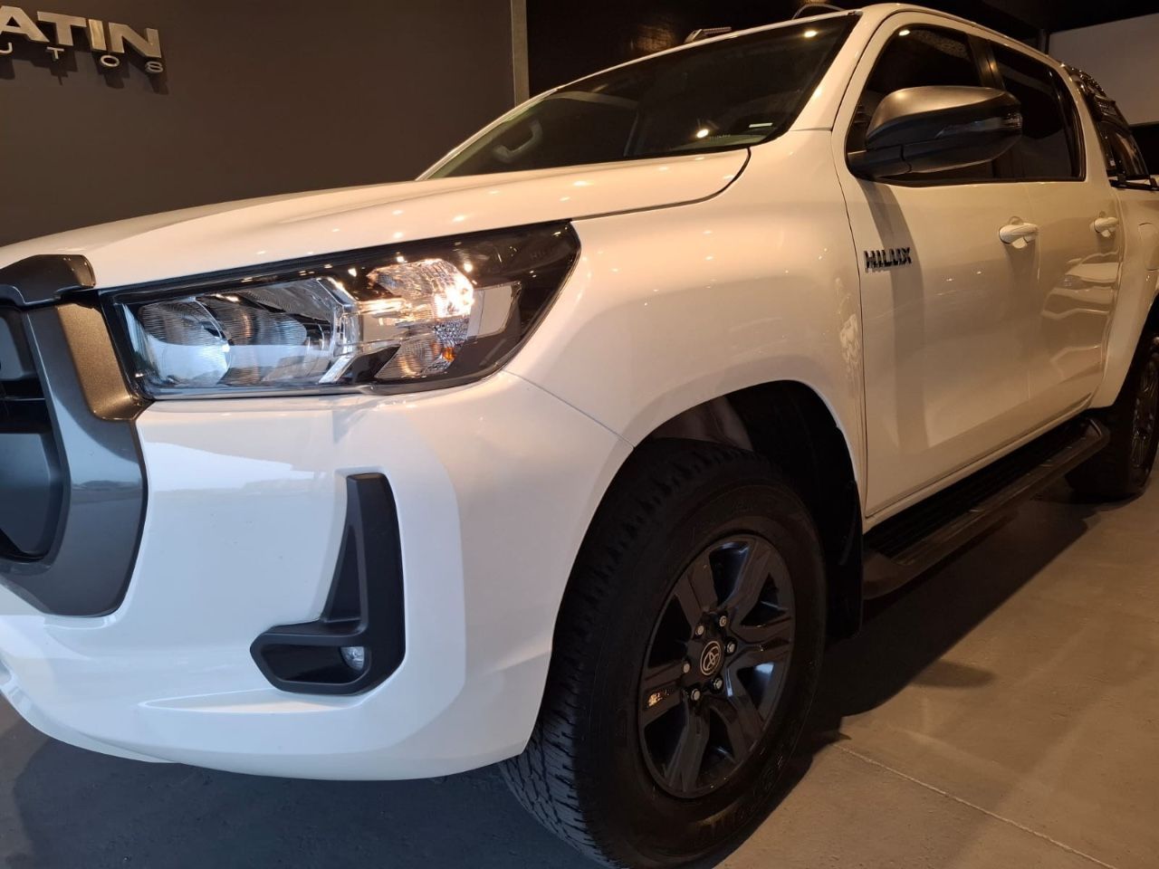Toyota Hilux Usada Financiado en Córdoba, deRuedas