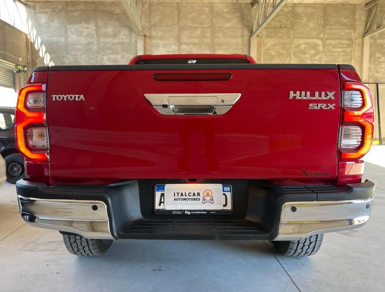 Toyota Hilux Usada Financiado en Mendoza, deRuedas