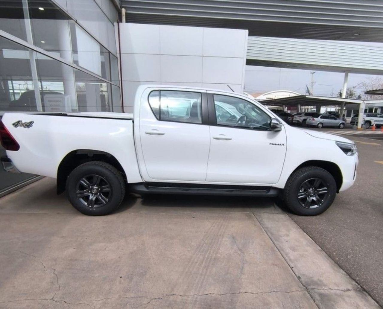 Toyota Hilux Usada en Mendoza, deRuedas