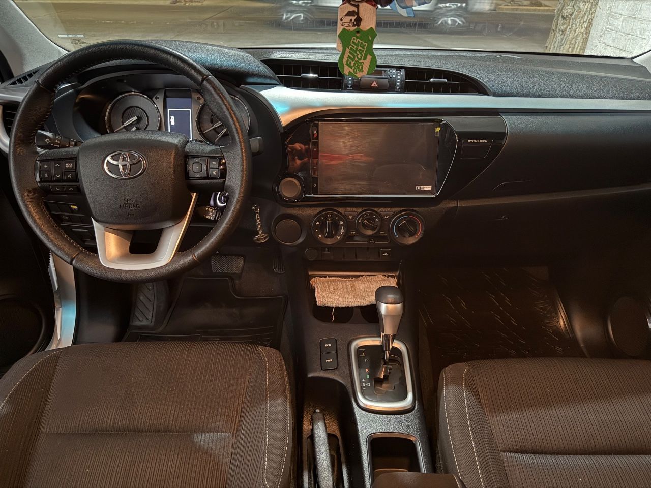 Toyota Hilux Usada Financiado en Mendoza, deRuedas
