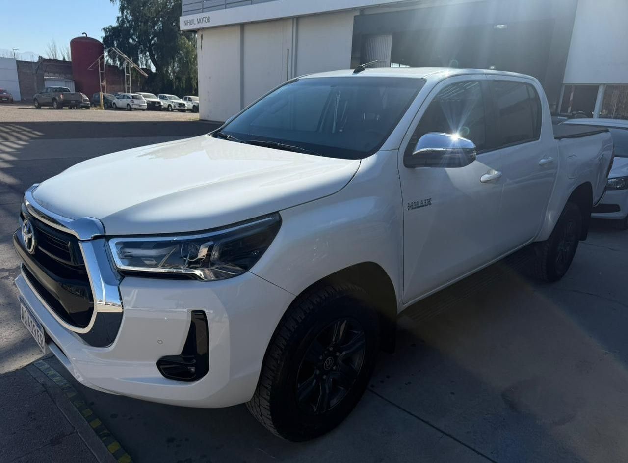 Toyota Hilux Usada en Mendoza, deRuedas