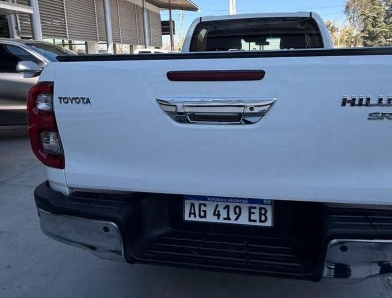 Toyota Hilux Usada en Mendoza, deRuedas