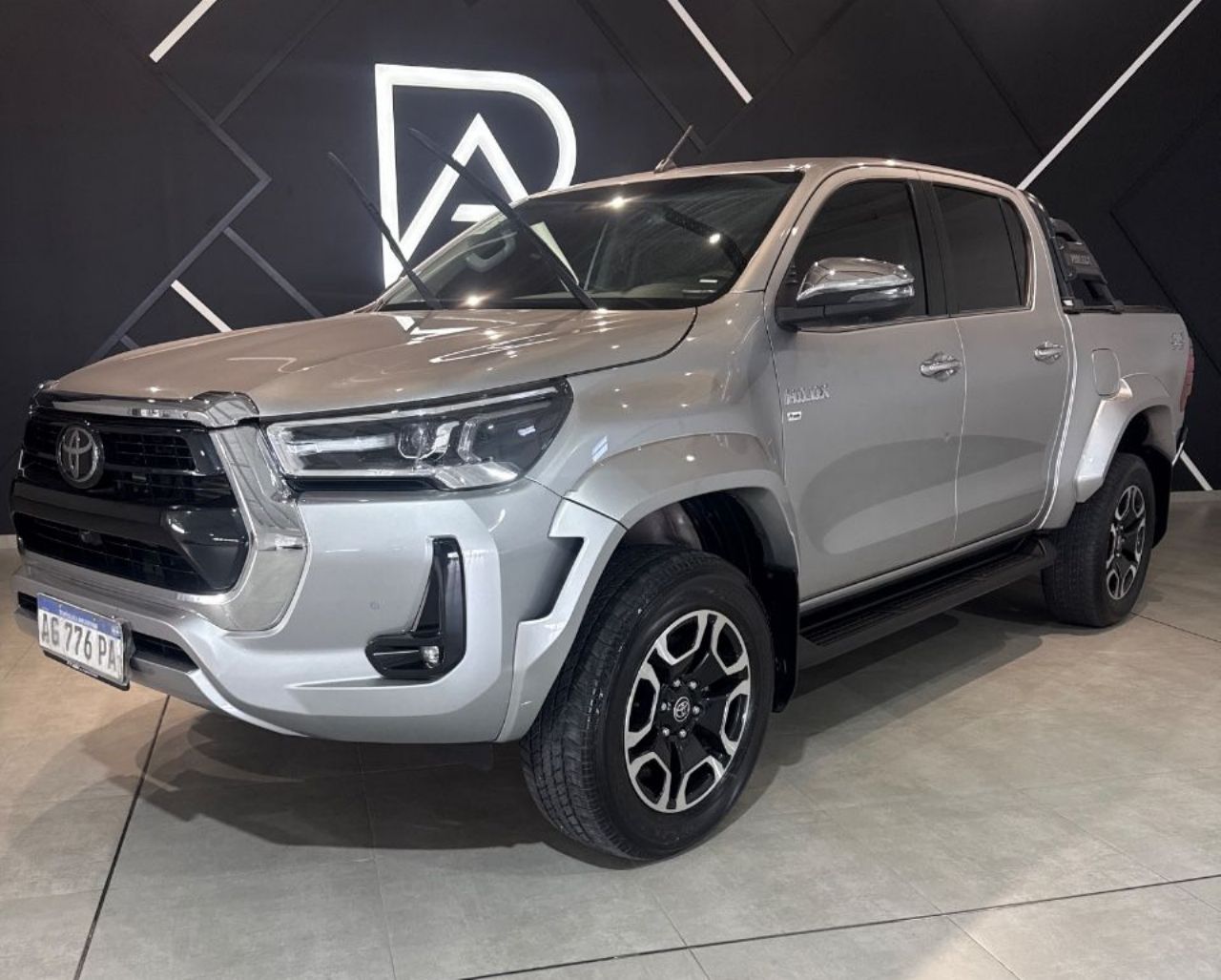 Toyota Hilux Usada Financiado en Mendoza, deRuedas