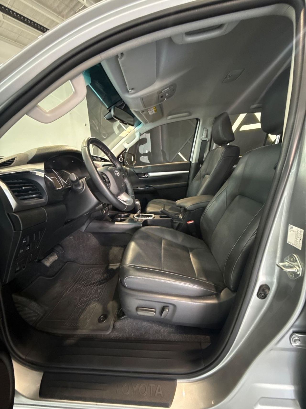 Toyota Hilux Usada Financiado en Mendoza, deRuedas