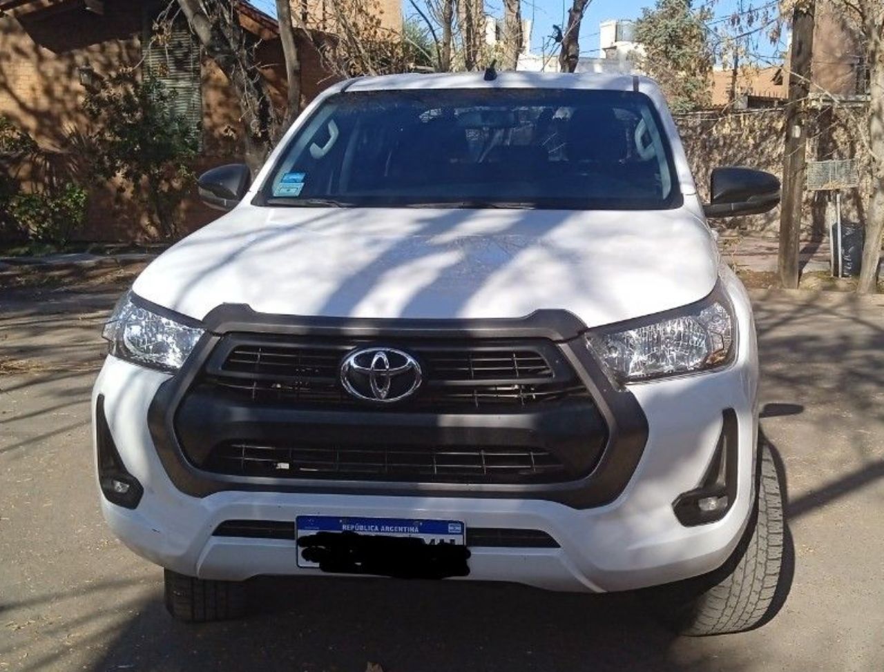 Toyota Hilux Usada en Mendoza, deRuedas